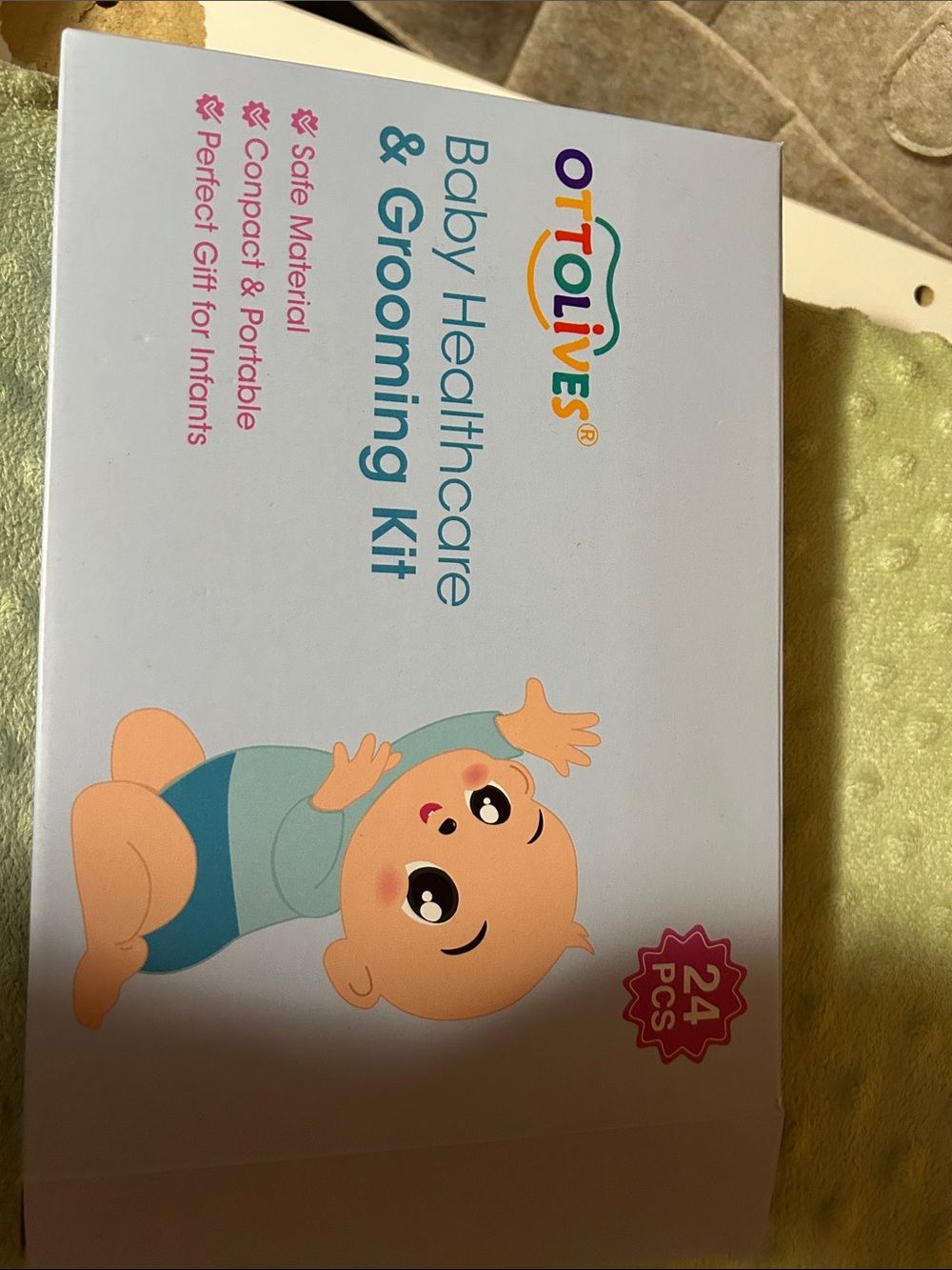 Otto lives baby grooming kit.